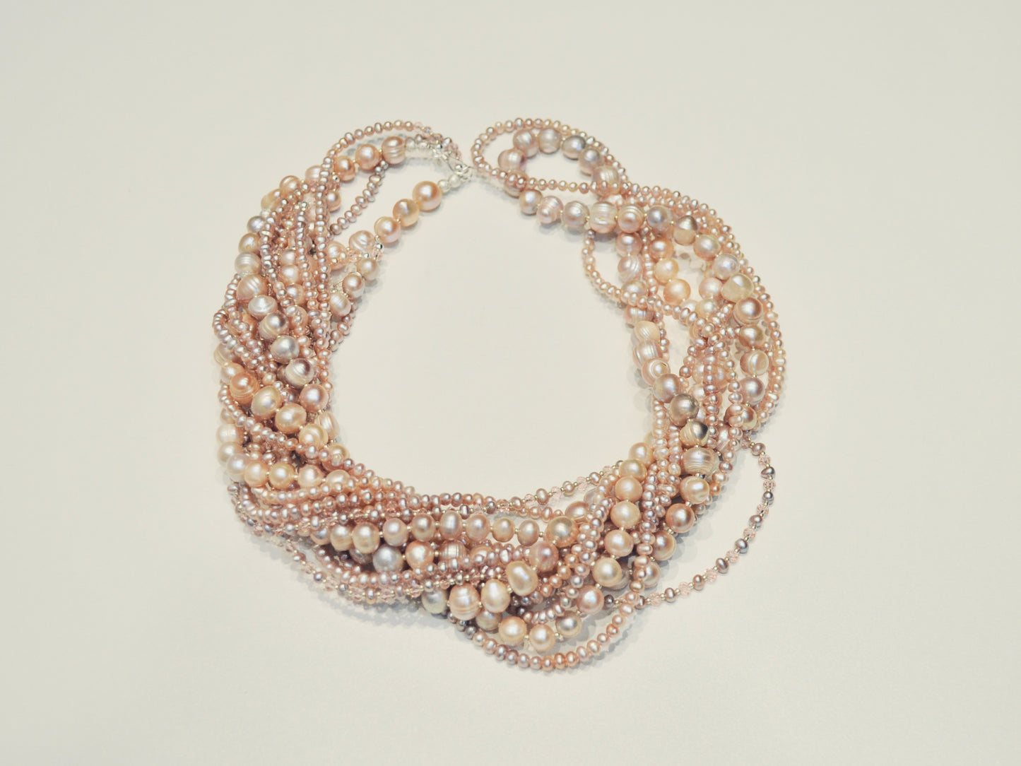 AAA ROSE PEARL NECKLACE